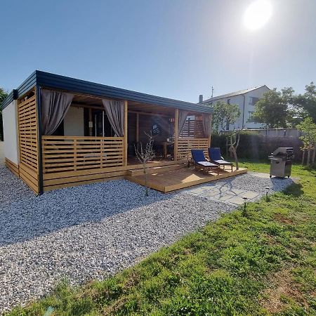 Mobilehome Elena Premium With Pool, Istria Banjole Buitenkant foto