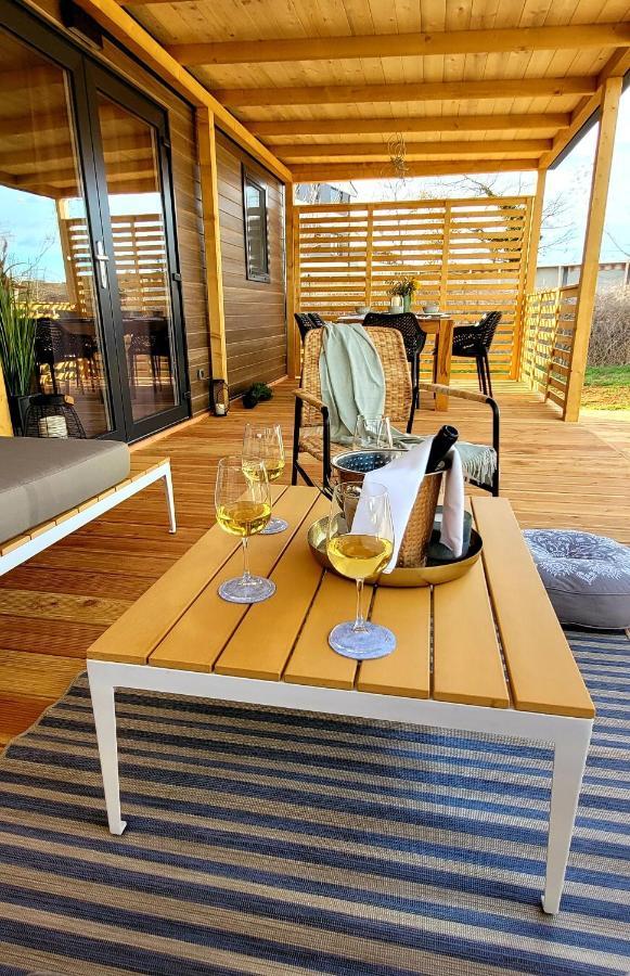 Mobilehome Elena Premium With Pool, Istria Banjole Buitenkant foto