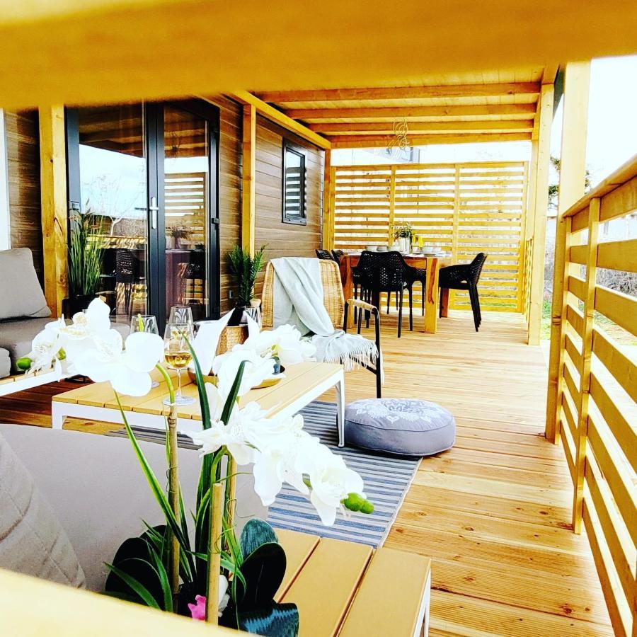 Mobilehome Elena Premium With Pool, Istria Banjole Buitenkant foto