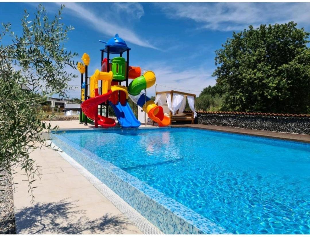 Mobilehome Elena Premium With Pool, Istria Banjole Buitenkant foto