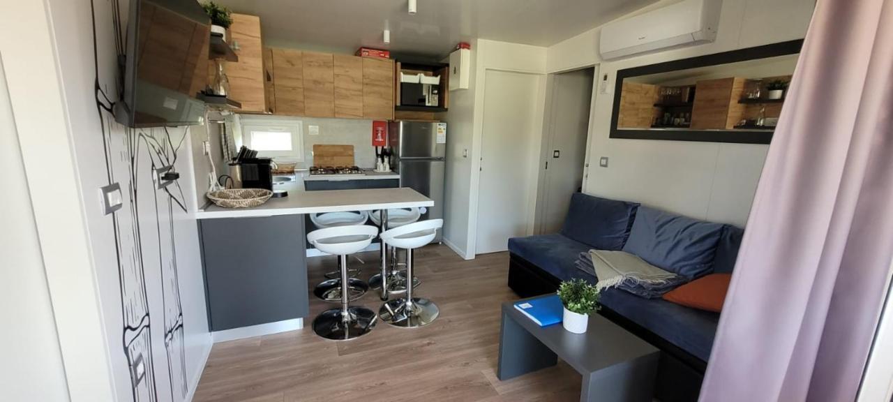 Mobilehome Elena Premium With Pool, Istria Banjole Buitenkant foto