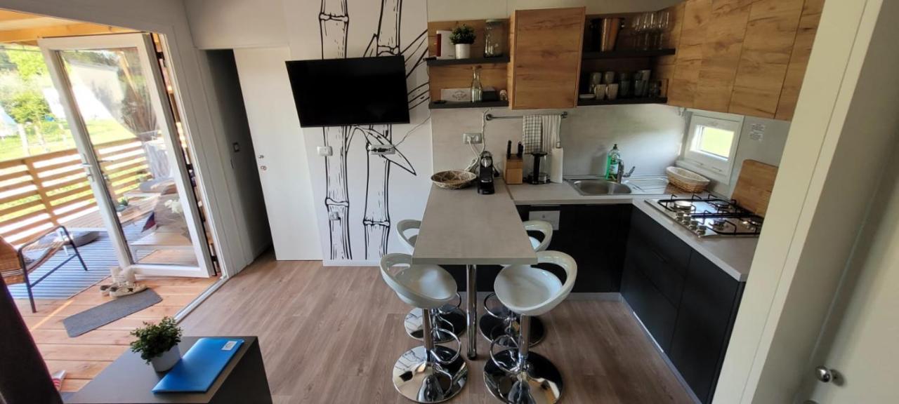 Mobilehome Elena Premium With Pool, Istria Banjole Buitenkant foto