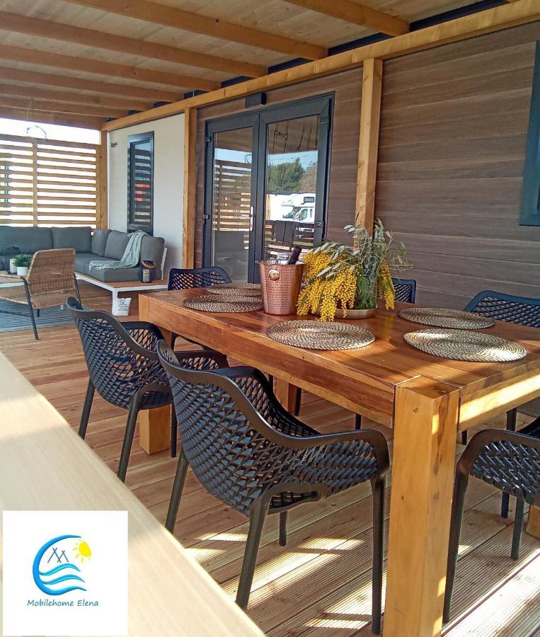Mobilehome Elena Premium With Pool, Istria Banjole Buitenkant foto